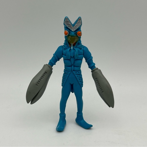 2000 7-Ultra Vtg Monster Series Ultraman Kaiju Soft Vinyl Alien Baltan 4” Rare - Picture 1 of 11